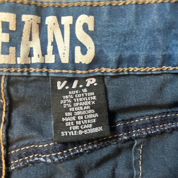 V.I.P Jean shorts size 16 - Picture 3 of 3